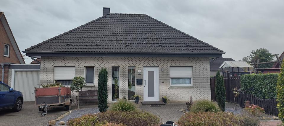 gemütliches Einfamilienhaus mit Garten in guter Lage in Vörden zimmer