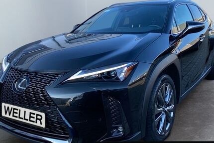 Lexus UX 13.322 km 33.333 &euro; Osnabrück 49090