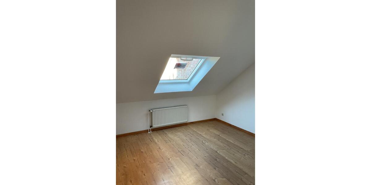 Dachgeschoßwohnung Lotte - 2 Zimmer, 50 m&sup2;, 150.000&euro; | Angebot:25875306