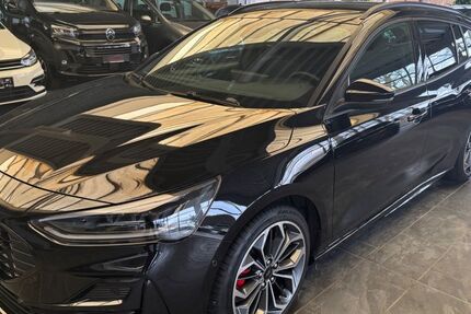 Ford Focus 6.300 km 25.500 &euro; Versmold 33775