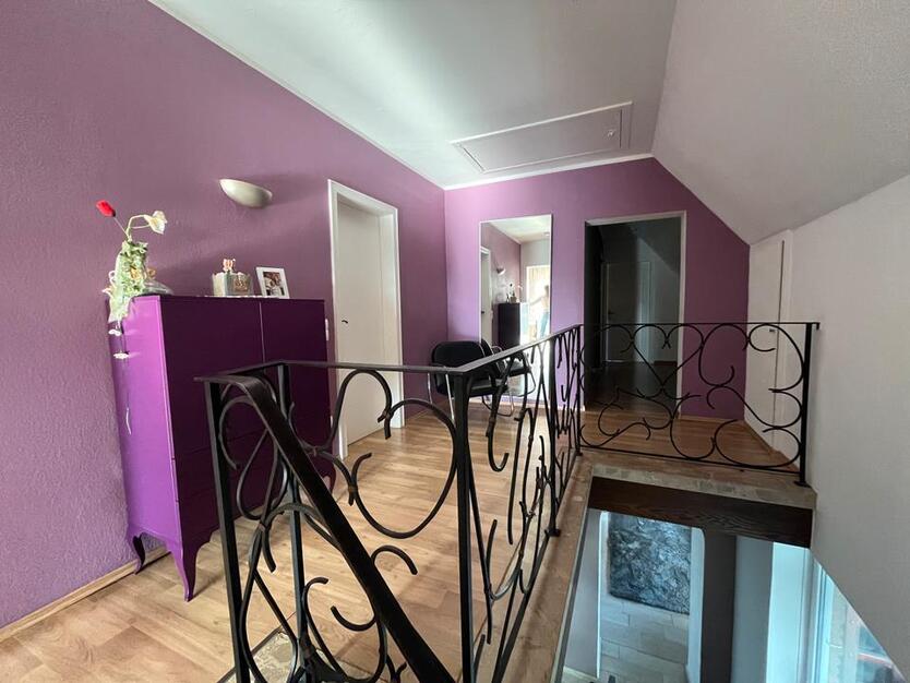 7,5 Zimmer EFH mit großzügigem Garten zimmer