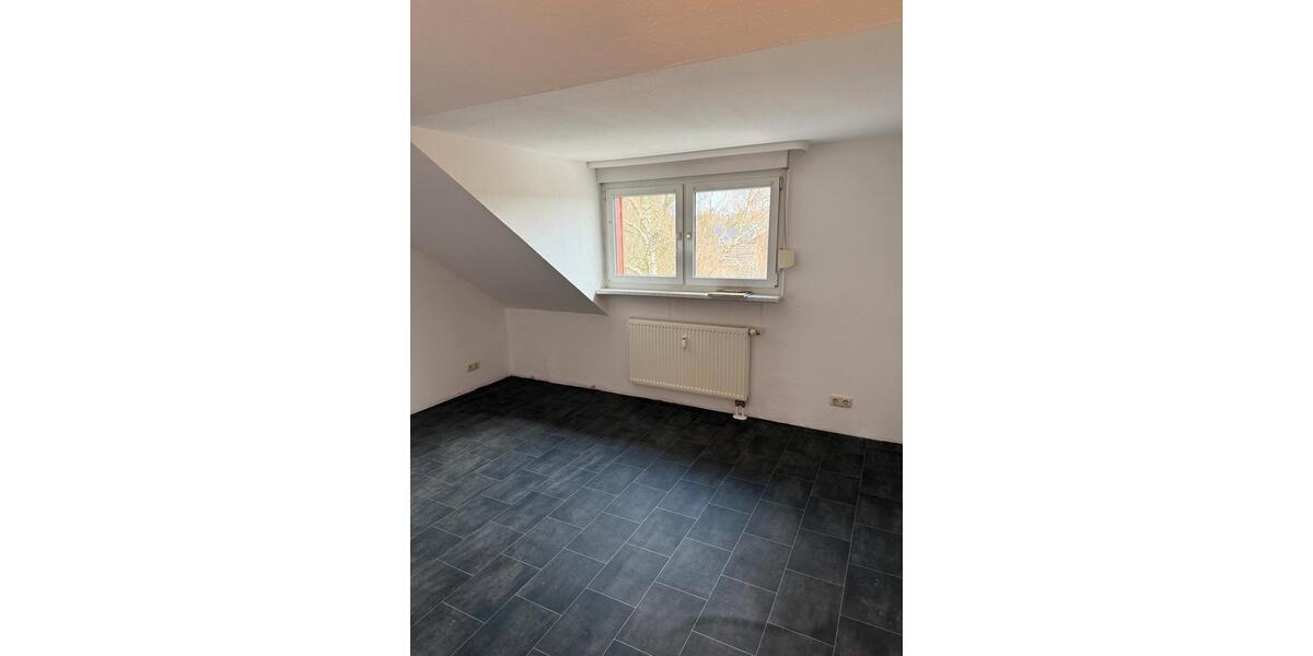 Dachgeschoßwohnung Osnabrück Hafen - 3 Zimmer, 90 m&sup2;, 145.000&euro; | Angebot:26042697