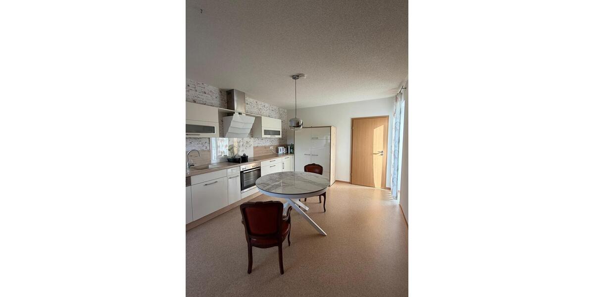 Dachgeschoßwohnung Bad Essen - 3 Zimmer, 100 m&sup2;, 1.080&euro; | Angebot:25423550