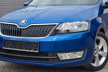 Skoda Rapid 103.300 km 7.799 &euro; Versmold 33775