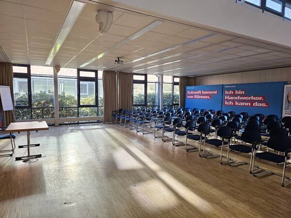 Gewerbeobjekt Osnabrück Schölerberg - 6 Zimmer, 126 m&sup2;, 1.430&euro; | Angebot:26160223