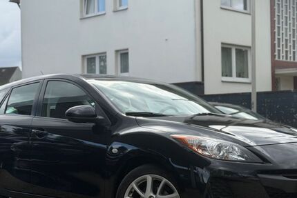 Mazda 3 64.998 km 8.190 &euro; Osnabrück 49090