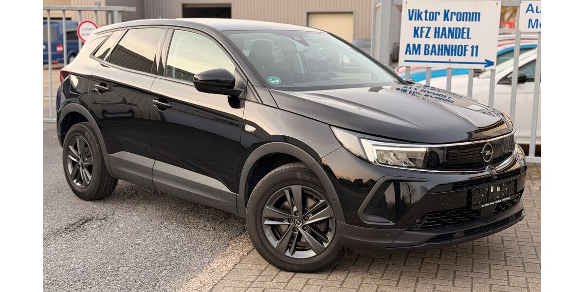 Opel Grandland (X) 135.715 km 14.800 &euro; Bad Iburg 49186
