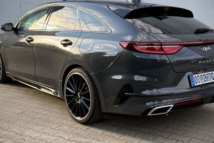 Kia pro ceed / ProCeed 103.050 km 15.999 &euro; Osnabrück 49084