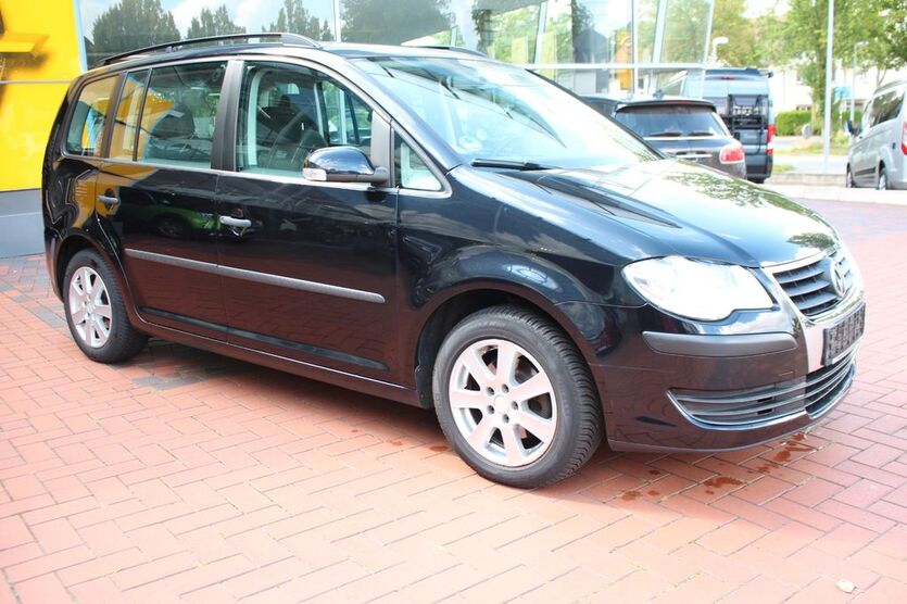 VW Touran 238.600 km 4.500 € Mettingen 49497
