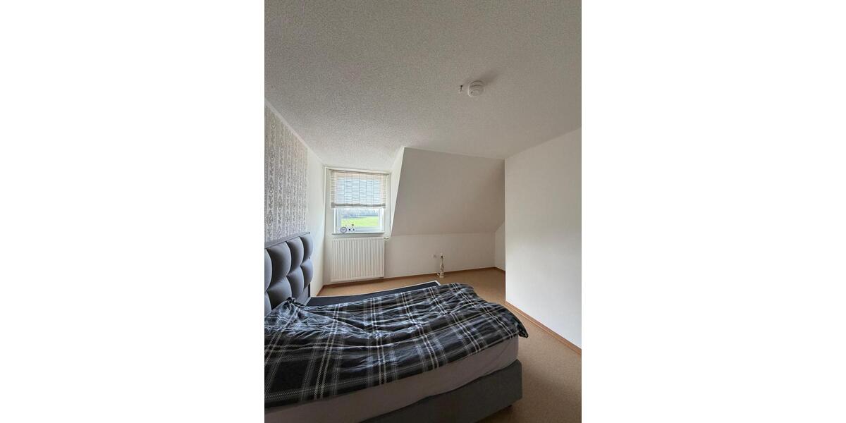 Dachgeschoßwohnung Bad Essen - 3 Zimmer, 100 m&sup2;, 1.080&euro; | Angebot:25423550