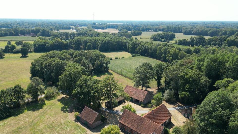 Bauernhaus, Landhaus Lienen - 6 Zimmer, 207 m&sup2;, 300.000&euro; | Angebot:27288832