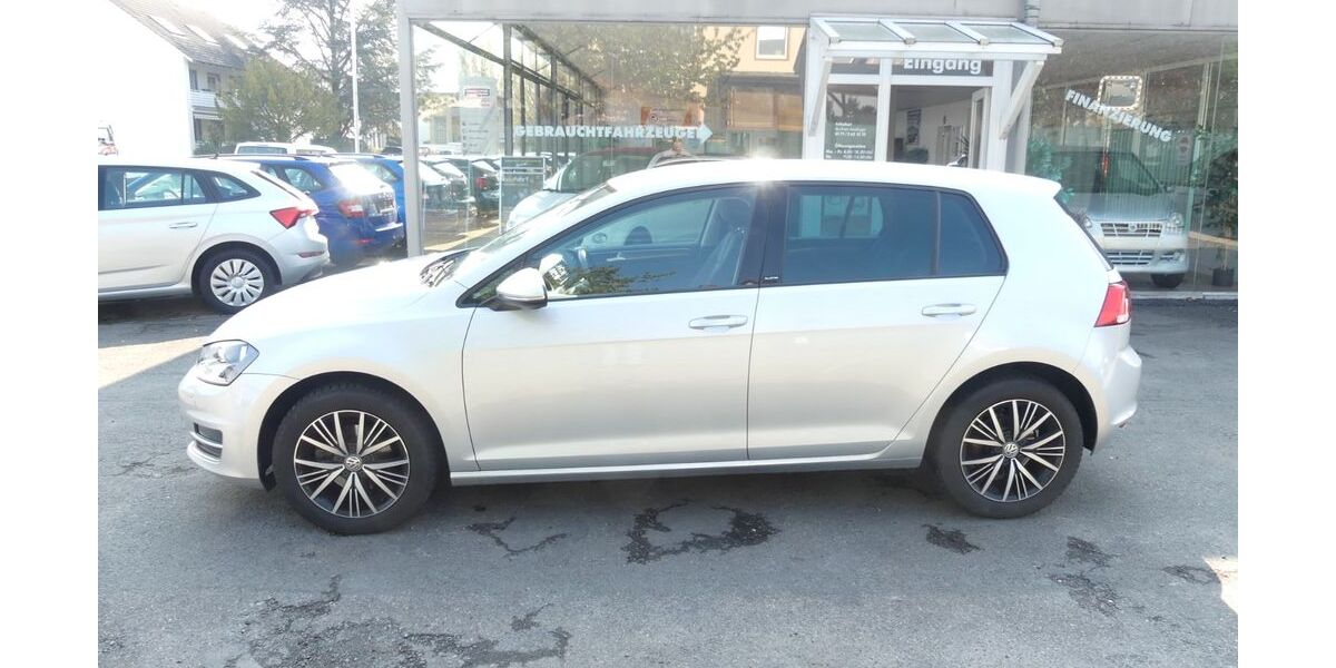 VW Golf 47.620 km 14.990 &euro; Osnabrück 49084