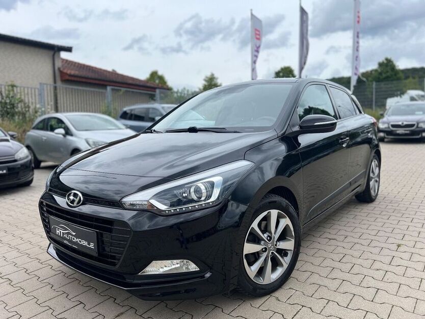i20