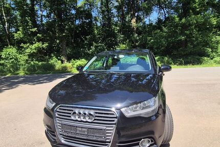 Audi A1 154.000 km 5.800 &euro; Ibbenbüren 49479