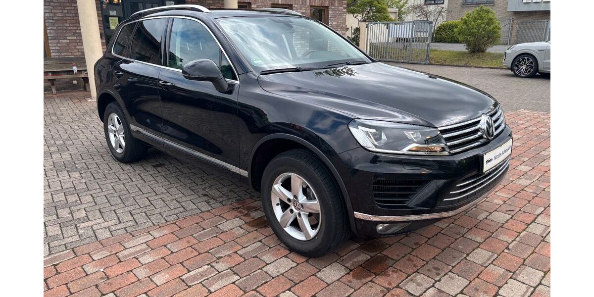 VW Touareg 232.000 km 16.450 &euro; Versmold 33775