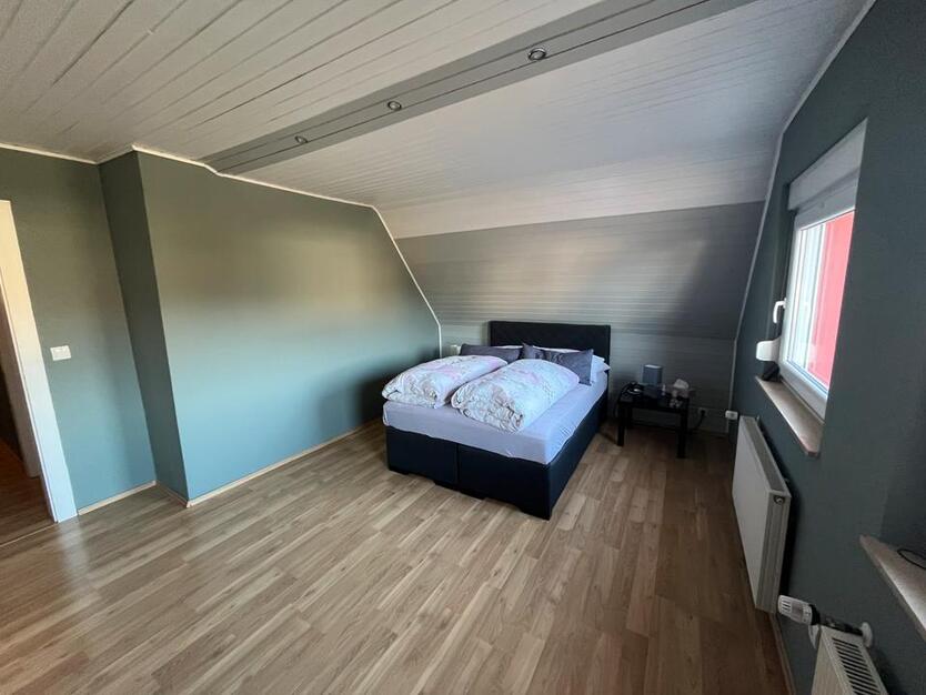 7,5 Zimmer EFH mit großzügigem Garten zimmer