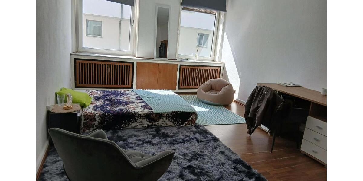 Etagenwohnung Osnabrück - 3 Zimmer, 100 m&sup2;, 1.050&euro; | Angebot:26415912
