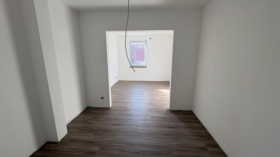 Dachgeschoßwohnung Bramsche - 3 Zimmer, 126 m&sup2;, 1.400&euro; | Angebot:25268891