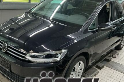 VW Touran 92.400 km 26.400 &euro; Osnabrück 49084