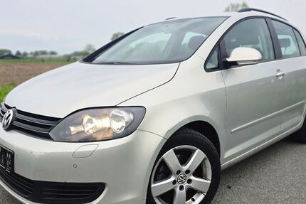 VW Golf 82.000 km 6.490 &euro; Borgholzhausen 33829