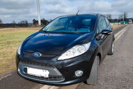 Ford Fiesta 232.000 km 2.700 &euro; Wallenhorst 49134