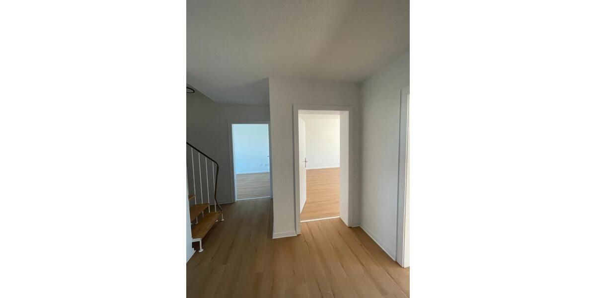 Maisonettenwohnung Osnabrück - 5 Zimmer, 147 m&sup2;, 1.600&euro; | Angebot:26680290