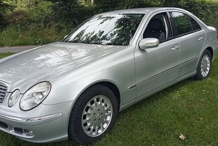 Mercedes-Benz E 200 162.000 km 6.700 &euro; Tecklenburg 49545