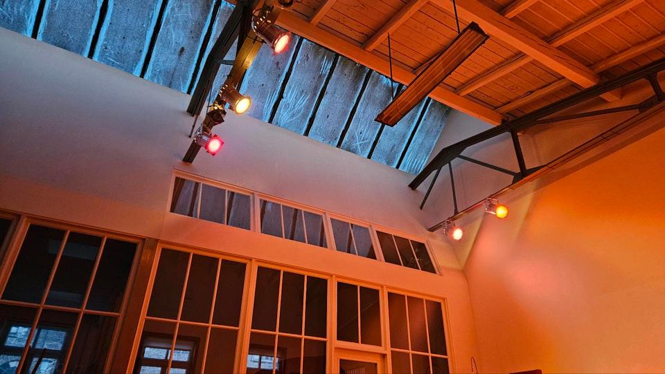 Büro, Atelier, Galerie, photoroom, coworking usw. zimmer