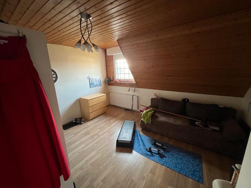 7,5 Zimmer EFH mit großzügigem Garten zimmer