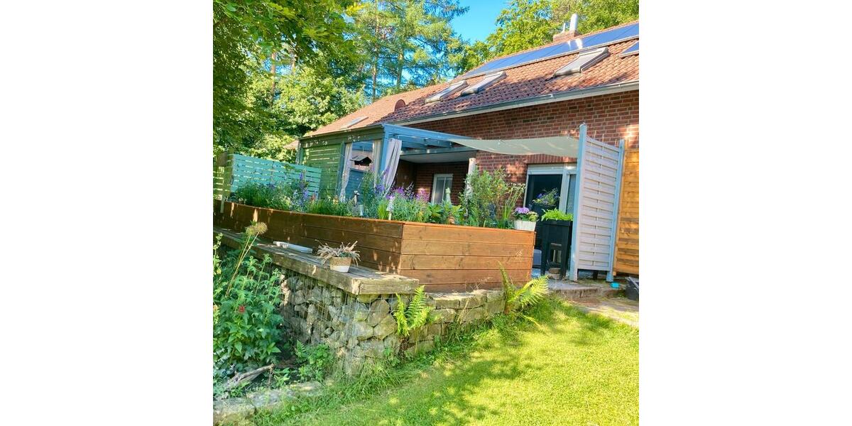 Doppelhaushälfte in ruhiger Lage mit Garage, PV, Wallboxanschluss 4 zimmer