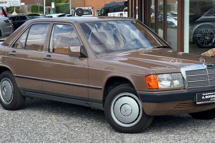 Mercedes-Benz 190 85.000 km 12.990 &euro; Borgholzhausen 33829