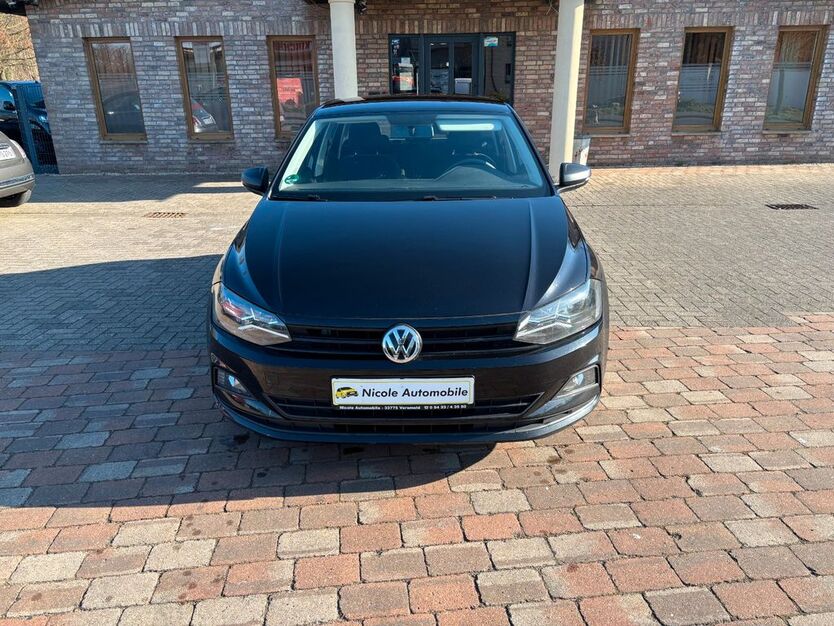 VW Polo 179.800 km 8.450 € Versmold 33775