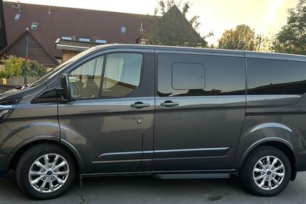 Ford Tourneo Custom 142.300 km 22.900 &euro; Melle 49326