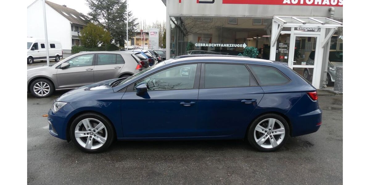 Seat Leon 70.500 km 17.490 &euro; Osnabrück 49084