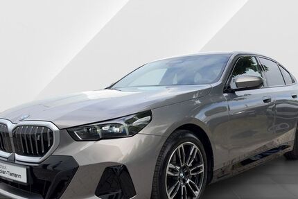 BMW i5 23.034 km 65.508 &euro; Versmold 33775