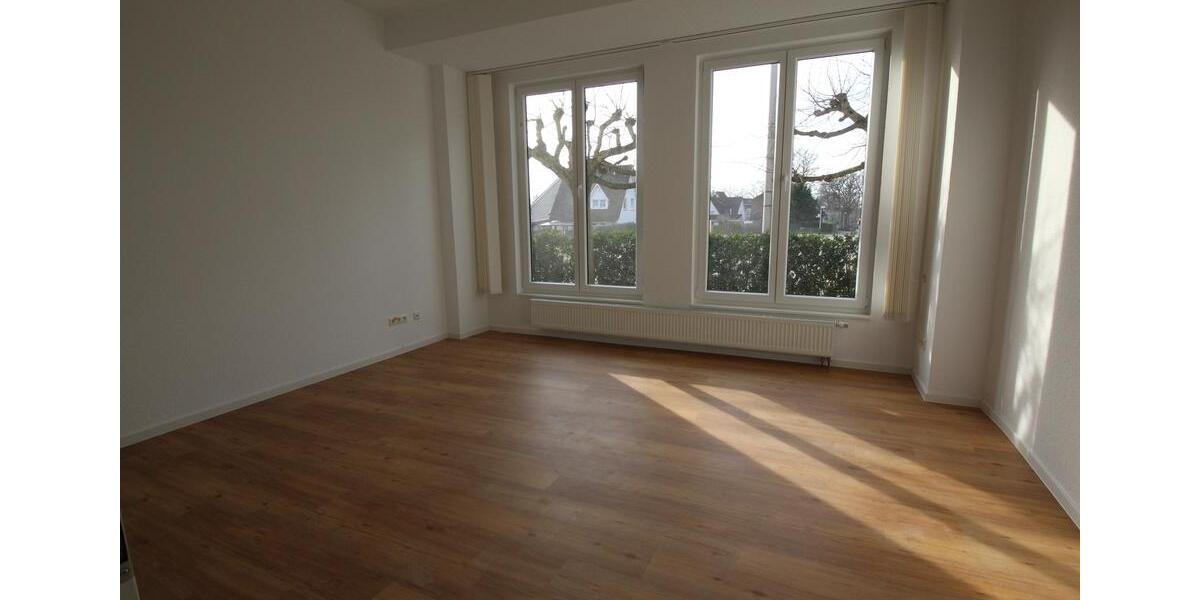 Erdgeschoßwohnung Ibbenbüren Bockraden - 4 Zimmer, 131 m&sup2;, 1.020&euro; | Angebot:26145192
