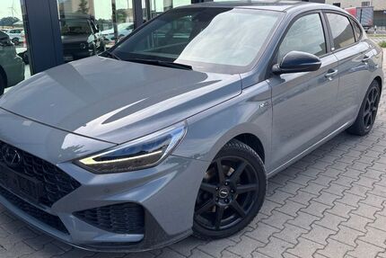 Hyundai i30 48.000 km 18.890 &euro; Damme 49401