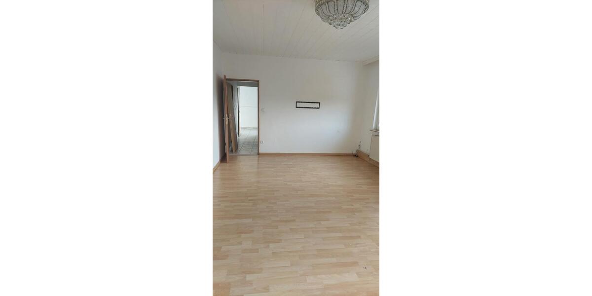 Etagenwohnung Lengerich - 4 Zimmer, 125 m&sup2;, 1.000&euro; | Angebot:24829674