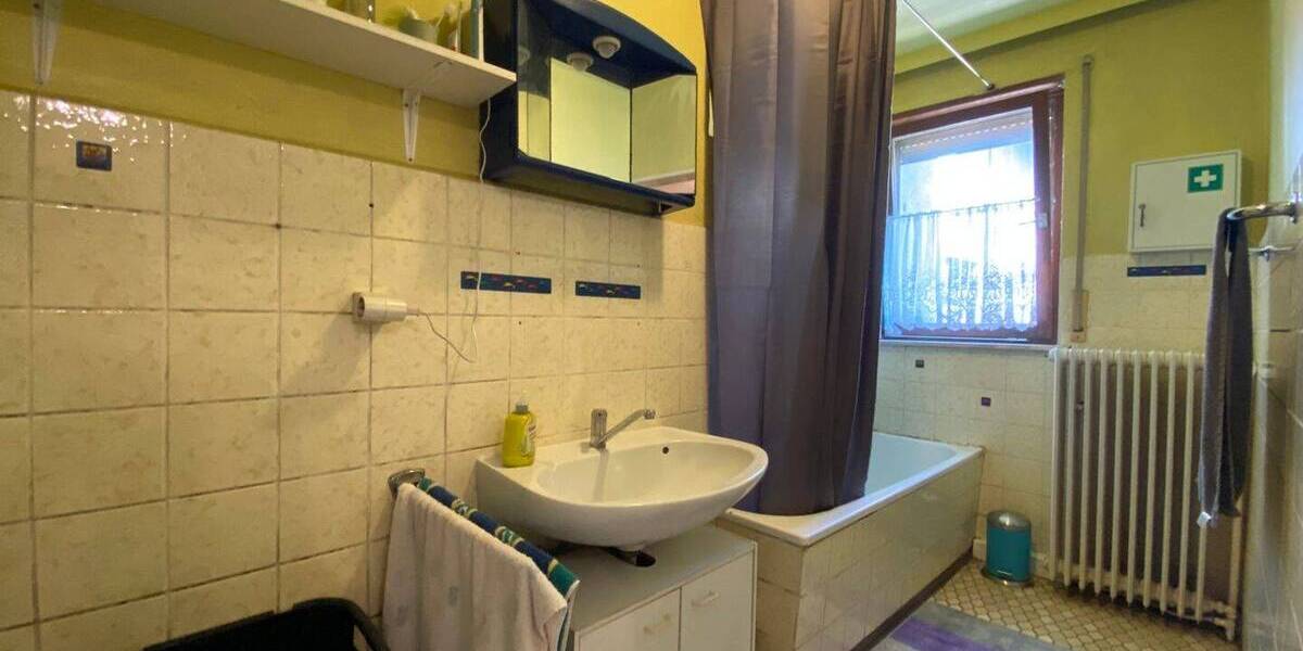 Mehrfamilienhaus, Wohnhaus Bad Essen Hüsede - 5 Zimmer, 140 m&sup2;, 500.000&euro; | Angebot:25673337
