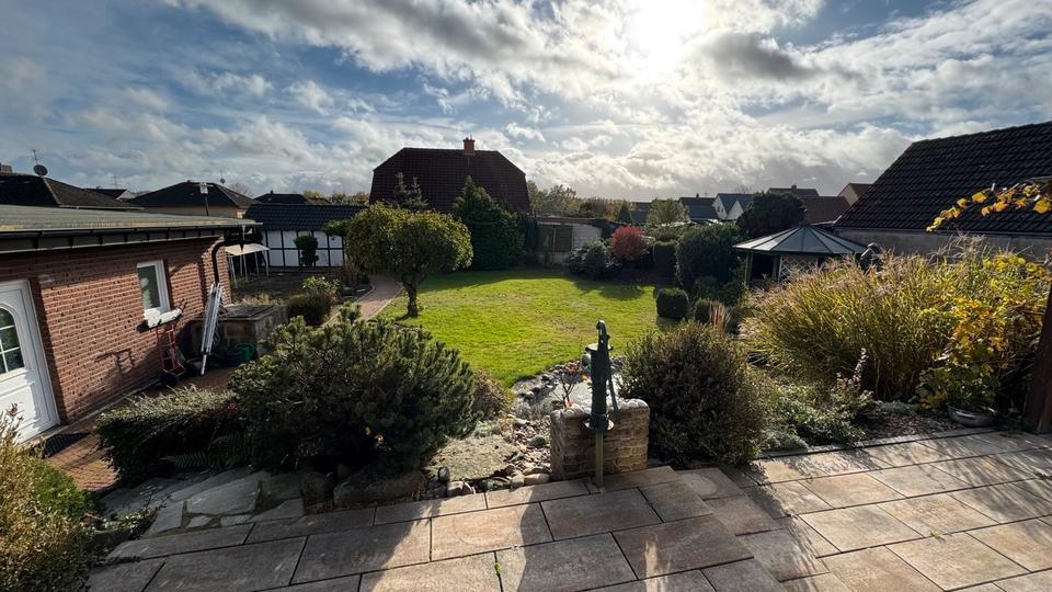 7,5 Zimmer EFH mit großzügigem Garten zimmer