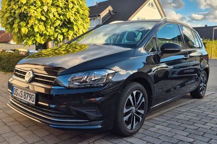 VW Golf Sportsvan