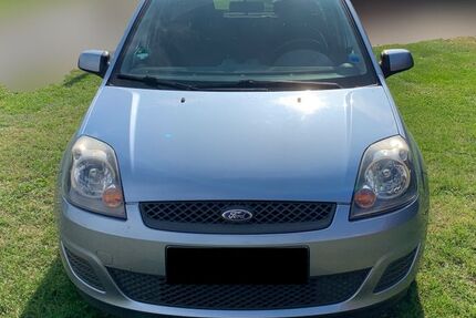 Ford Fiesta 154.500 km 2.299 € Bohmte 49163