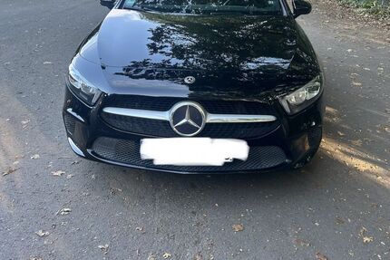 Mercedes-Benz A 180 124.500 km 16.200 &euro; Osnabrück 49078