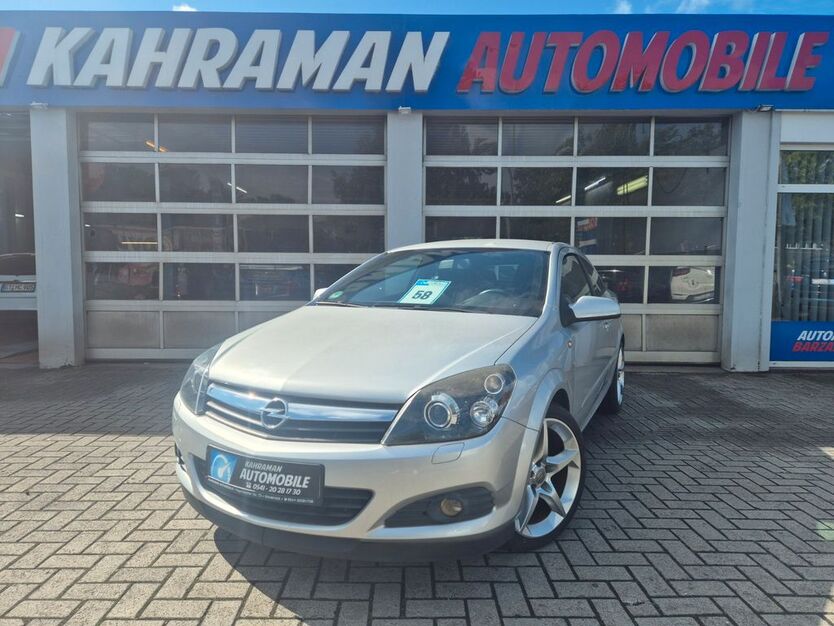 Opel Astra 136.000 km 5.999 € Osnabrück 49090