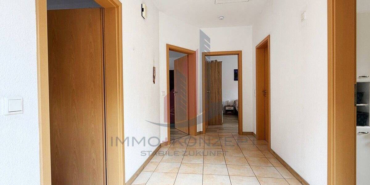 Mehrfamilienhaus, Wohnhaus Rieste - 4 Zimmer, 142 m&sup2;, 350.000&euro; | Angebot:25726910