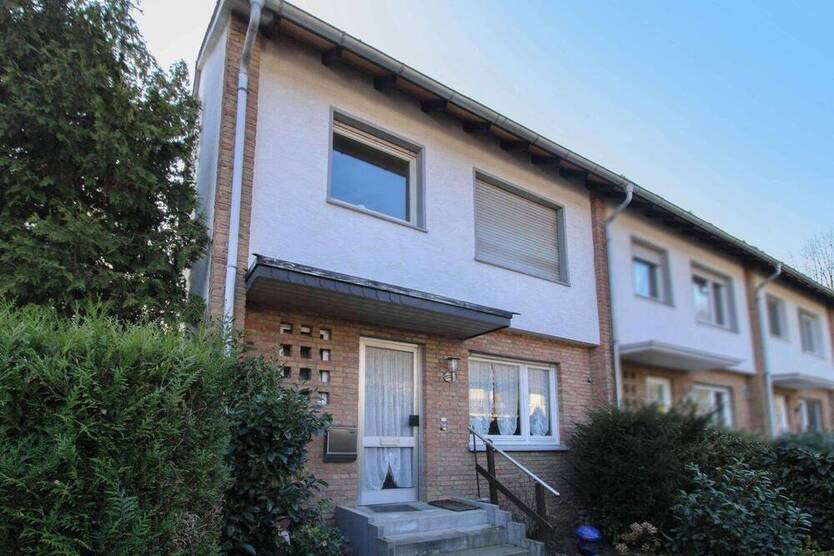 Greifen Sie zu! Renovierungsbedürftiges Reiheneckhaus samt Garten in Belm - Erbbaurecht 7 zimmer