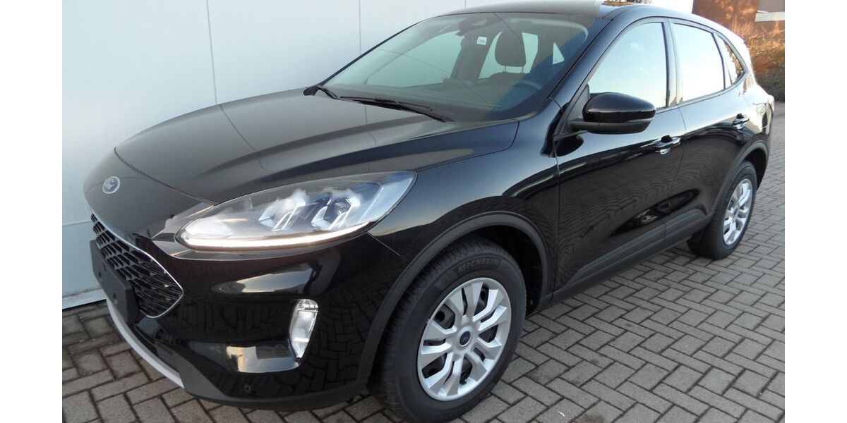 Ford Kuga 20.700 km 19.900 &euro; Georgsmarienhütte 49124