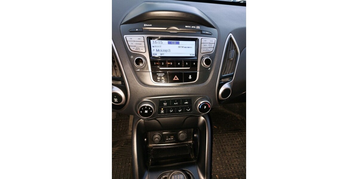 Hyundai IX35 144.000 km 7.500 &euro; Belm 49191