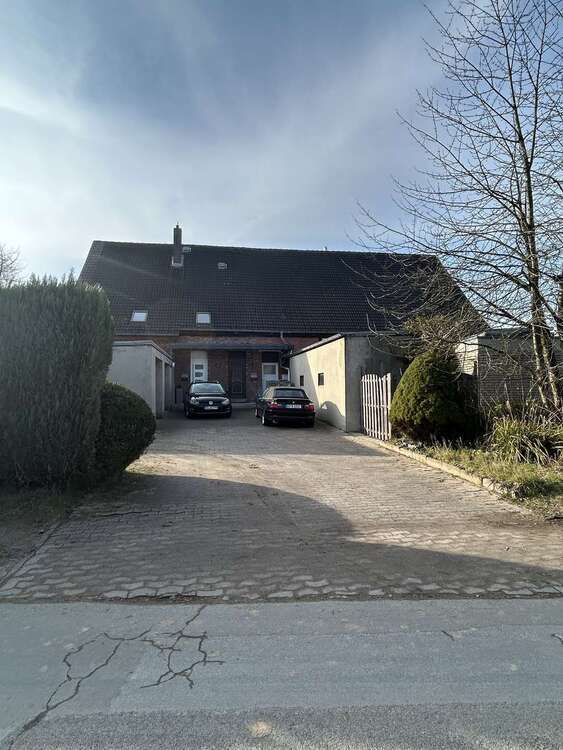 Haus zum Kaufen in Melle 585.000 € 300 m²