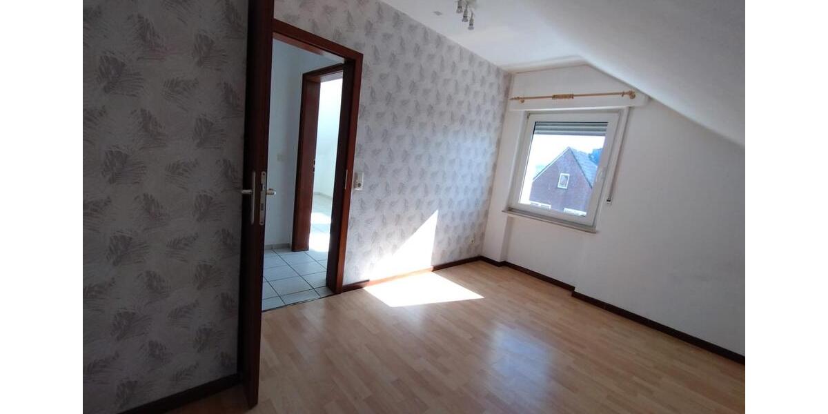 Dachgeschoßwohnung Hagen am Teutoburger Wald - 4 Zimmer, 72 m&sup2;, 510&euro; | Angebot:26083145